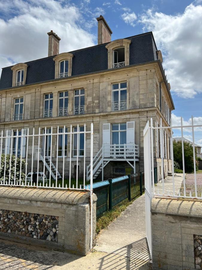Sunny Apt On D-Day Beach With Parking Saint-Come-de-Fresne Экстерьер фото